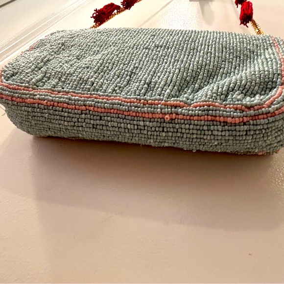 NWT Viral made in India beaded tomato gold chain tasseled bag - Picture 9 of 9